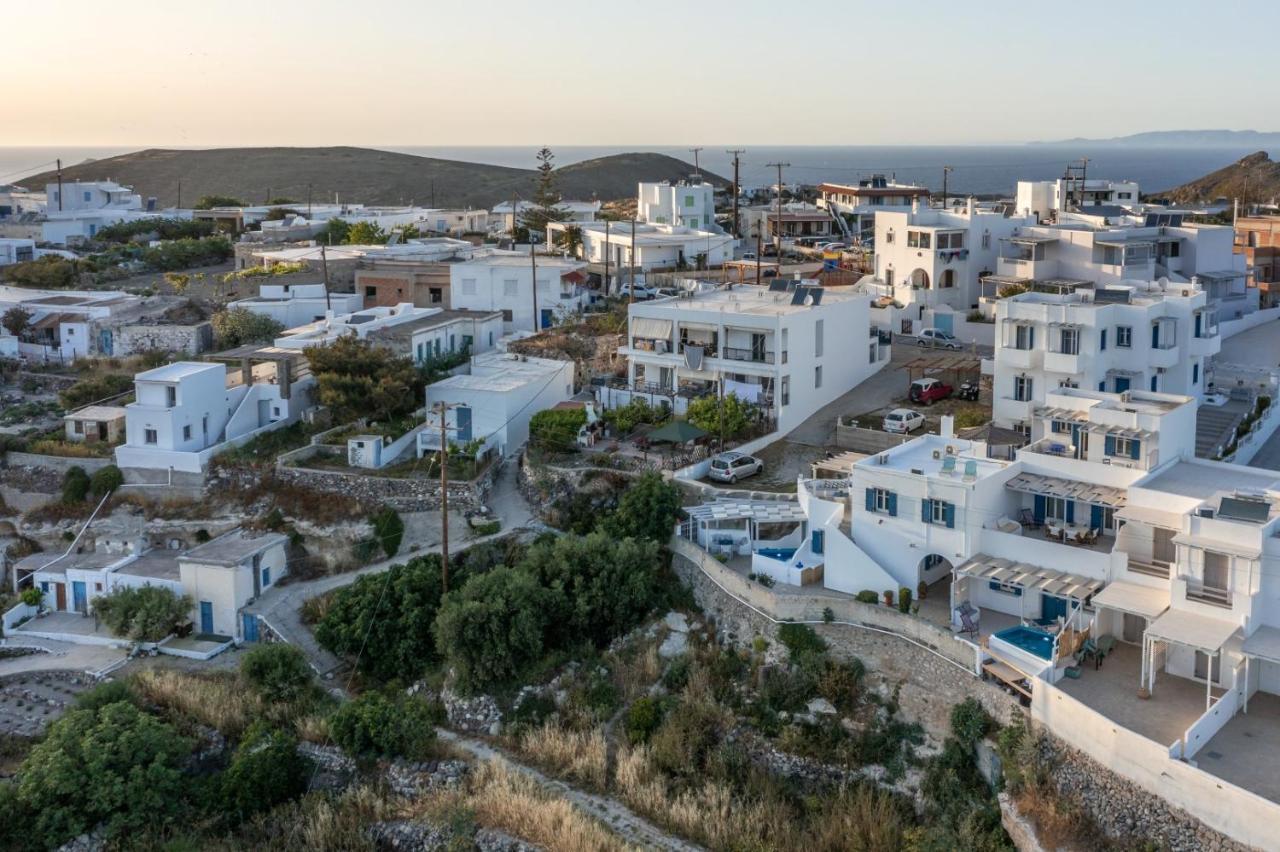 Vira Vivere Houses Plaka  エクステリア 写真